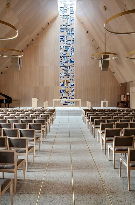 Vennesla Church / LINK arkitektur | ArchDaily Church Building Design, Church Interior Design, Modern Church, Modern Entrance, Wood Architecture, Church Interior, Religious Architecture, Church Architecture, Concrete Structure