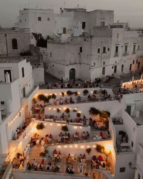 Italia ✦ SUPER ITALY ✦ 🇮🇹 on Instagram: "Ostuni, the Apulian “white town” 🤍 📹 & 📷 @adrianbaias @smallcrazy @dronegridsby @dr_difilippo @pinkines @_georgelucky_ @francescogiannotta Ostuni is one of the most stunning cities in Puglia, famous for the dazzling effect of its whitewashed houses. It is a genuine and charming example of Mediterranean architecture. Known all over the world as the “white city”in Italy it stands on a hill a few kilometres from the sea. Ostuni is one of the wonders of Piombino Italy, Puglia Italy Restaurants, Puglia Where To Stay, Puglia Italy Beach, Ostuni Puglia Beaches, Ostuni Puglia, Borgo Egnazia Puglia, Italy House, The Dazzling