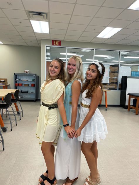 Greek Day Spirit Week, Toga Day Spirit Week, Greece Vs Grease Spirit Week, Greek Toga Spirit Day, Toga Outfit Spirit Week, Senior Spirit Week, Toga Outfit, Greek Toga, Toga Party