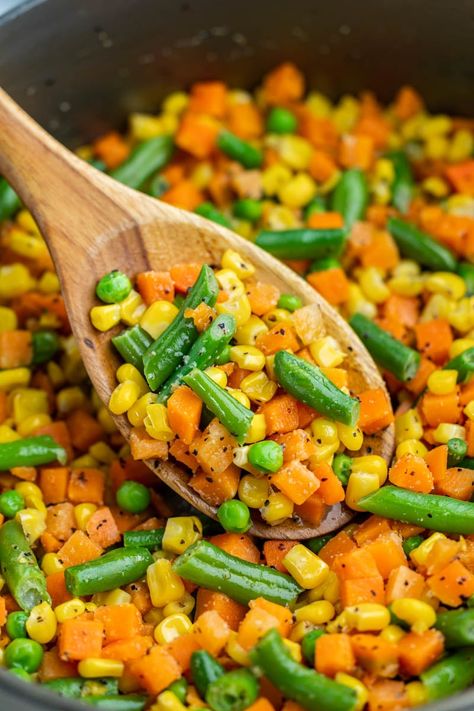 Tasty Mixed Vegetables from Frozen Frozen Mixed Vegetable Recipes, Cooking Frozen Green Beans, Frozen Vegetable Recipes, Mix Vegetable Recipe, The Stay At Home Chef, Stay At Home Chef, Mixed Veggies, Vegetable Medley, Burger Bar