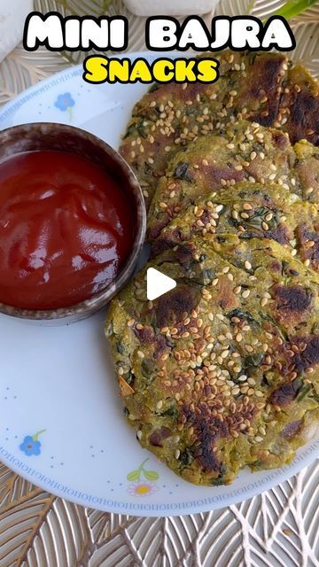 Veg Healthy Snacks, Gujarati Snacks Tea Time, Bajra Recipes Indian, Healthy Snacks Recipes Indian, Healthy Snacks Indian, Quick Indian Snacks, Evening Snacks Indian, Easy Indian Snacks, Healthy Indian Snacks