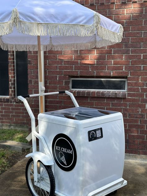 Ice Cream Cart/ Push Cart/paleta Cart for Sale in Houston, TX - OfferUp Paleta Cart, Ice Cream Carts, Ice Cream Business, Mobile Food Cart, Push Cart, Ice Cream Cart, Bridal Henna Designs, Candy Basket, Coffee Carts