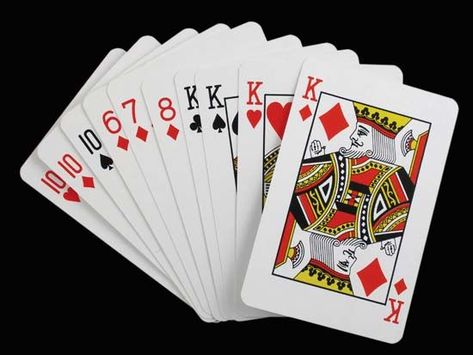 How To Play Rummy, Rummy Rules, Rummy Card Game, Gin Rummy, Rummy Game, Family Card Games, Fun Card Games, Playing Card Games, Gambling Party