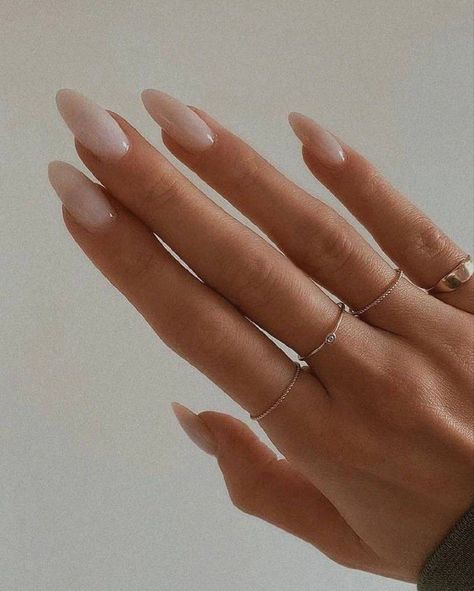 Nail Inspo Minimalist, Minimal Nails, Neutral Nails, Girls Nails, Silver Nails, Minimalist Nails, Beauty Nail, Fire Nails, Classy Nails