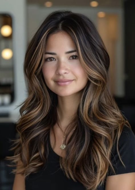 Honey Beige Balayage On Dark Hair, Sunkissed Black Hair, Brunette With Caramel Highlights Honey, Sunkissed Hair Brunette Sun Kissed Natural Subtle Highlights, Sunkissed Hair Brunette Dark, Caramel Highlights On Black Hair, Highlights 2024, Sunkissed Brunette, Sunkissed Hair Brunette