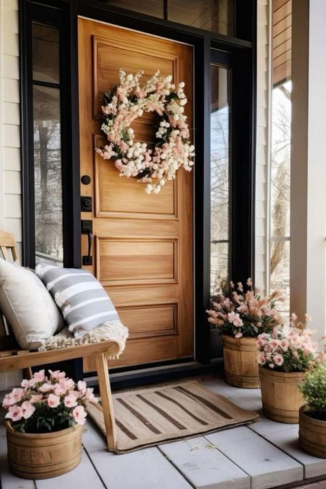 Modern Country Homes - Inspiring Styles Small Back Porch Privacy Ideas, French Porch Decor, Front Porch Set Up Ideas, Small Front Porch Ideas Summer, Outdoor Porch Decorating Ideas, French Country Front Porch Ideas, Porch Decorating Spring, Front Porch Spring Decor Ideas, Entry Porch Ideas