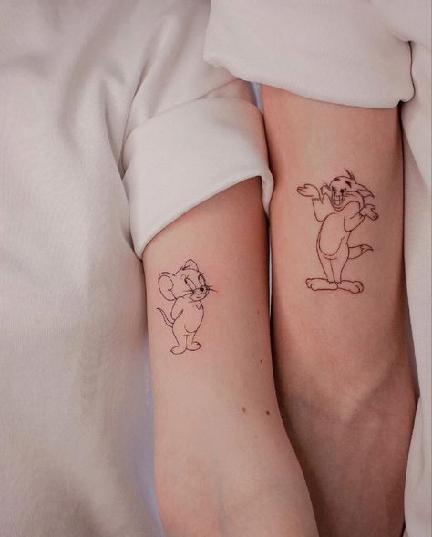 2 Person Tattoos, Funny Couple Tattoos, Dumbest Tattoos, Watermelon Tattoo, Best Friend Tattoo, Funny Tattoo, Best Couple Tattoos, Matching Tats, Sharpie Tattoos