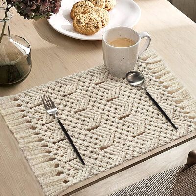 Macrame Placemats, Macrame Placemat, Plant Holder Macrame, Macrame Wall Hanging Pattern, Placemat Patterns, Simpul Makrame, Diy Placemats, Macrame Runner, Macrame Hammock