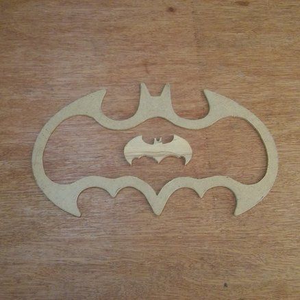 Batman bandsaw box Bandsaw Projects, Batman Theme, Garage Workshop Organization, Bandsaw Box, Walnut Burl, Teak Oil, Workshop Organization, Drawing Templates, Good Buddy