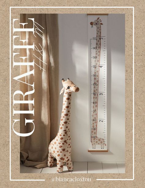 Giraffe, nursery decor, kids room decor, H&M, jungle decor, animal decor, cute kids decor, baby shower Large Giraffe Stuffed Animal, Sustainability Kids, Giraffe Stuffed Animal, Giraffe Decor, Baby Room Inspiration, Nursery Room Inspiration, Baby Room Design, H&m Home, Baby Decor