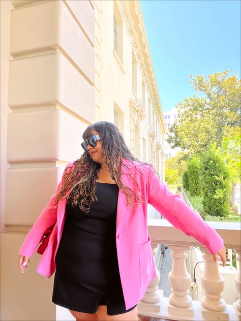 Plus size outfit, pink outfit, blazer, pink blazer , gucci, gucci glasses, plus size fashion All Black With Pink Blazer, Blazer Rosa Outfit, Maxi Blazer Pink, Pink Blazer Plus Size, Cheap Single-breasted Pink Blazer, Pink Single-breasted Long Sleeve Blazer, Blazer Plus Size, Blazer Pink, Outfit Blazer