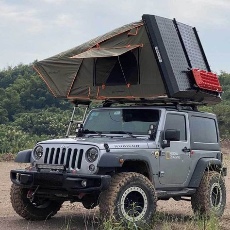 Looking for a roof top tent for your 2 door jeep wrangler? We’ve got you covered. Jeep Tent, Pickup Camping, 2 Door Jeep, Four Season Tent, Camper Rental, Rooftop Tent, Car Tent, Jeep Pickup, Aluminum Siding