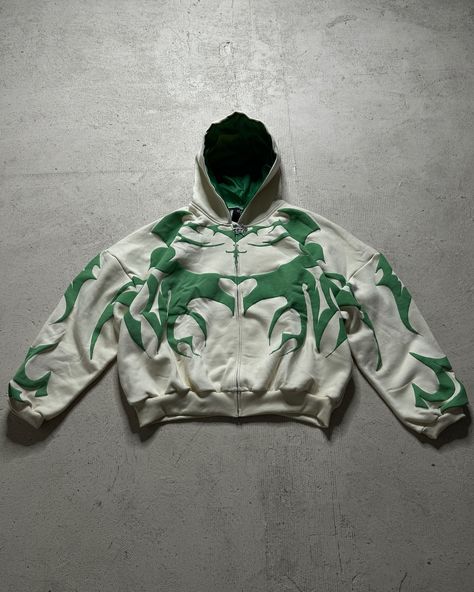 "MATCHA" PUFF PRINT ZIP-UP⁣ 6.18.24 @11AM PST⁣ ⁣ ⁣ [$95 USD] Free US Shipping⁣ ⁣ ⁣ *FEATURES*⁣ [Super Boxy Fit]⁣ [400gsm Cotton Fleece]⁣ [All Over Puff Print]⁣ [Hidden Side Pockets]⁣ [Satin Lined Hood]⁣ [Custom Zipper] ⚠️CAUTION: ZIPPER IS VERY SHARP! Streetwear Couple, Puff Design, Upcycling Clothes, Half Jacket, Denim Shirt With Jeans, Dark Men, Loose Hoodie, Style Hip Hop, Puff Print