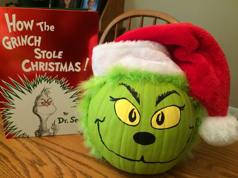 Storybook Character Pumpkin Decorating~ The Grinch The Grinch Pumpkin Painting, Storybook Character Pumpkins, Grinch Pumpkin, Pumpkin Story, Book Character Pumpkins, Story Book Pumpkin, Halloween Pumpkin Crafts, Creative Pumpkin Painting, Creative Pumpkin Decorating