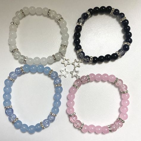 Creative Bead Bracelet Ideas to Elevate Your Style Friends Beaded Bracelets, Matching Crystal Bracelets, Making Matching Bracelets, Bff Matching Bracelets Aesthetic, 8mm Bead Bracelet, Glass Beads Aesthetic, Matching Bracelets For 4 Best Friends, Cute Crystal Bracelets, Matching Braclet Aesthetic