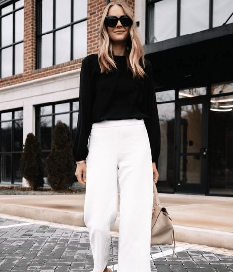 Black And White Outfit Ideas Party Chic, Black Top And White Pants, White Pants And Black Top Outfits, Womens Black And White Outfits, Black Sweater White Pants, Black Top White Bottom Outfit, Black And White Outfit Winter, Black And White Work Outfit Office Wear, Black & White Outfits