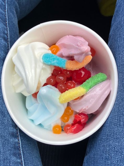 frozen yogurt boba gummy worms yogurtland Gummy Worms, High Waist Wide Leg Pants, Frozen Yogurt, Yogurt, Sweet Tooth, Leg Pants, Food And Drink, Frozen, High Waist