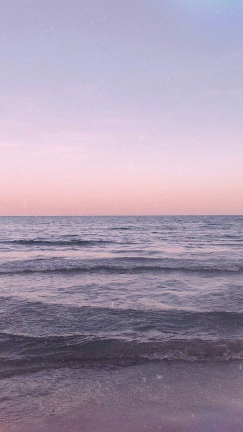 Purple Sea Wallpaper, Color Purple Wallpaper, Pink Ocean Aesthetic, Soft Purple Wallpaper, Background Sea Ocean, Pink Ocean Wallpaper, Astetic Pics, Background Sea, Purple Beach