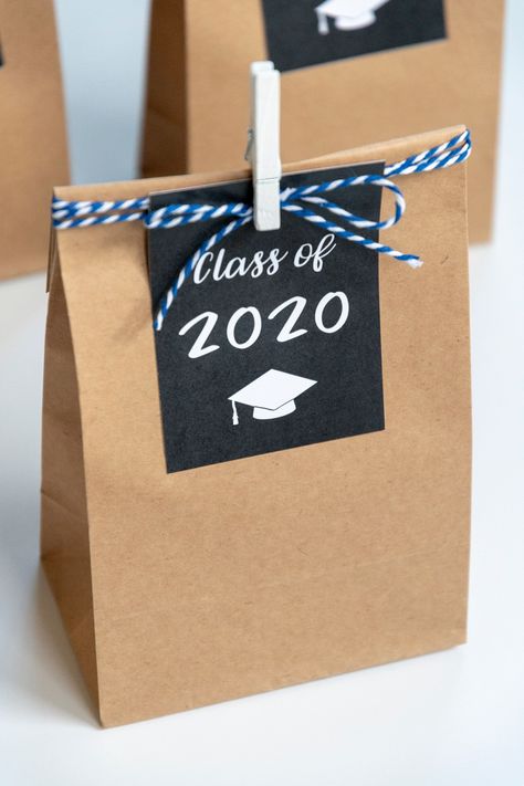 Free Printable 2020 Graduation Gift Tags – FAKING IT FABULOUS Graduation Gift Bags, White Chalkboard, Chalkboard Tags, Diy Graduation Gifts, Senior Graduation Party, Faking It, Graduation Crafts, Graduation Party Favors, Free Printable Gift Tags