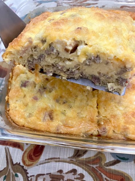 High Protein Egg Bake - It's Everything Delicious Protein Egg Bake, Egg Bake With Cottage Cheese, High Protein Egg Bake, Easy Egg Bake, Egg Bakes, Sausage And Bacon, Protein Egg, Low Carb High Protein, Creamed Onions