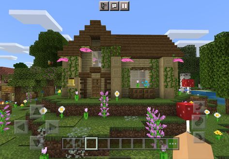 Lesbian Minecraft House, Minecraft W, Minecraft Garden, Minecraft Aesthetic, Minecraft Things, Minecraft House Plans, The Sims 4 Pc, Cute Minecraft Houses, Minecraft City