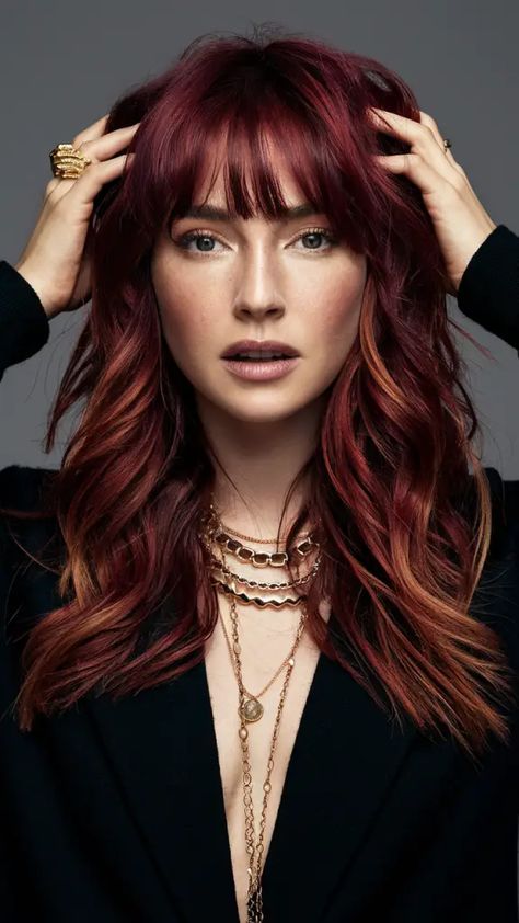 40 Trendy Winter Hair Color Ideas 2024-2025: Cool Blondes, Rich Brunettes & Bold Shades Cool Blondes, Hair Colour For Green Eyes, Winter Hair Trends, Winter Hair Color Ideas, Rich Brunette, Bold Hair Color, Cool Blonde, Winter Hair Color, Winter Hair