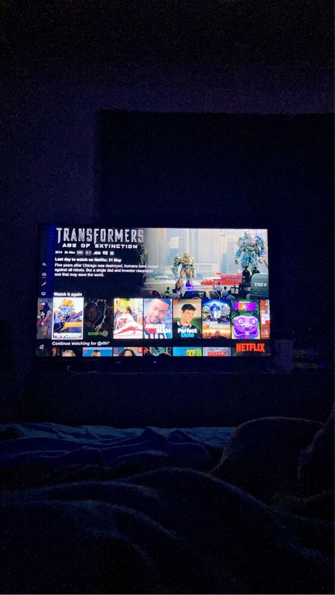 Netflix Tumblr, Movie Night Photography, Transformers Age Of Extinction, Iphone Wallpaper For Guys, Age Of Extinction, Biker Love, Chill Photos, Phone Wallpaper For Men, Single Dads