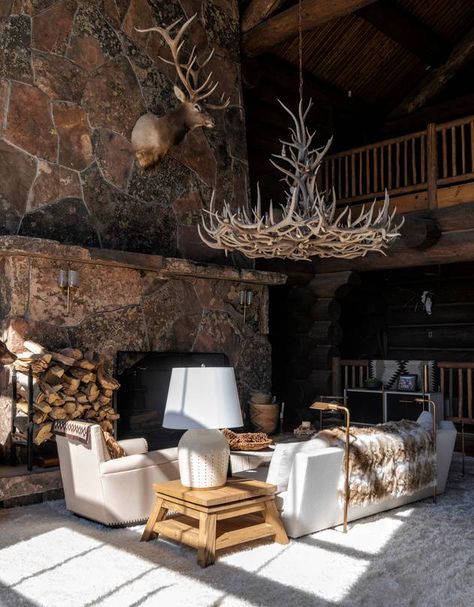 Cabin Fireplace, Colorado Ranch, Chalet Chic, Cabin Chic, Modern Cowboy, Chalet Interior, Ranch Decor, Country Interior, Cabin Living