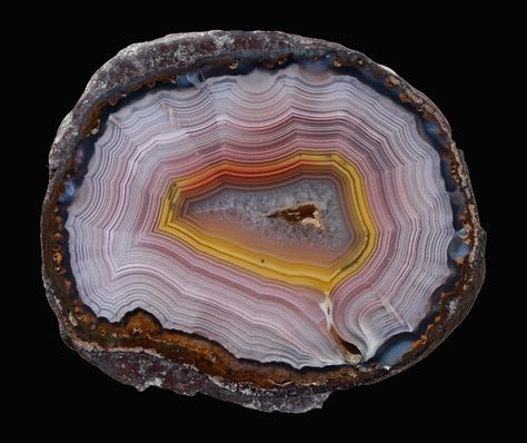 Coyamito Agate, Rock And Minerals, Geode Rocks, Lake Superior Agates, Rock Hunting, Geode Art, Cool Rocks, Rare Stone, Artistic Inspiration