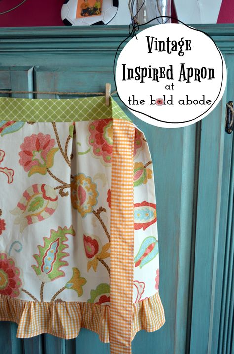 vintage-inspired-apron Vintage Apron Pattern, Apron Sewing, Vintage Apron, Sew Ins, An Apron, Trendy Sewing, Vintage Gifts Ideas, Sewing Aprons, Aprons Patterns