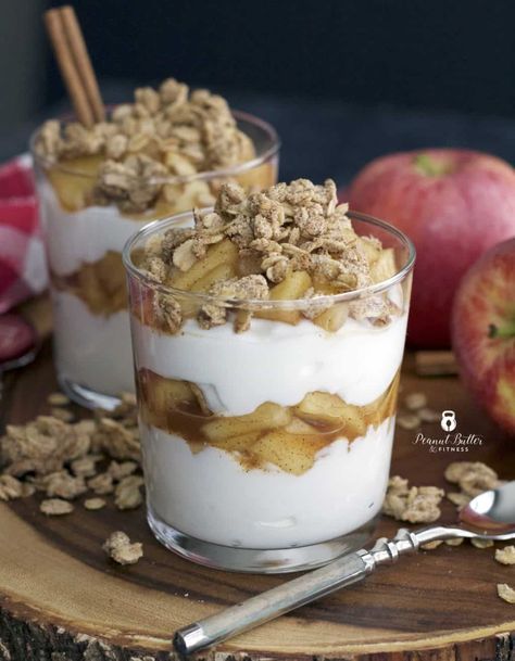 Apple season is in full swing!  Here’s a quick and easy treat to whip up with all... Continue Reading Bento Breakfast, Greek Yogurt Snacks, Granola Dessert, Cinnamon Yogurt, Breakfast Meal Prep Ideas, Healthy Parfait, Greek Yogurt Breakfast, Yogurt Parfait Recipe, Granola Ingredients