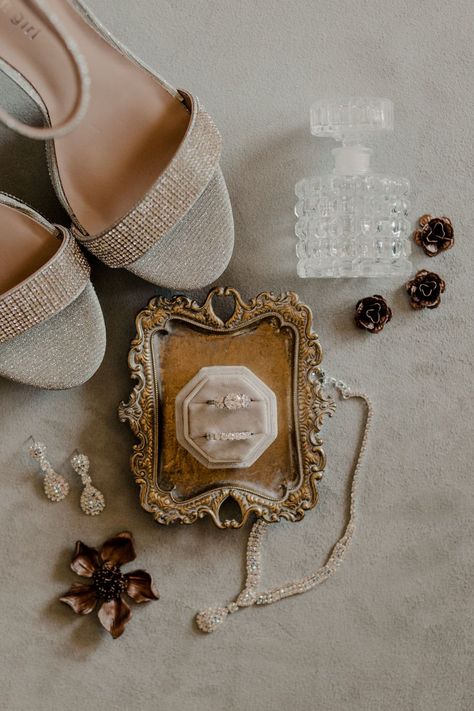 wedding day details of wedding shoes and rings Ring Wedding Pictures, Flat Lay Wedding Details, Bride Detail Shots, Wedding Photography Detail Shots, Wedding Detail Shots, Elopement Pictures, Wedding Flat Lay, Wedding Venues Outdoor, Boho Wedding Ring