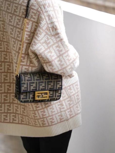 Fendi Mini Baguette, Fendi Outfit, Fendi Purse, Fendi Purses, Function Dresses, Luxury Bags Collection, Fendi Bag, Fendi Handbag, Aesthetic Minimalist