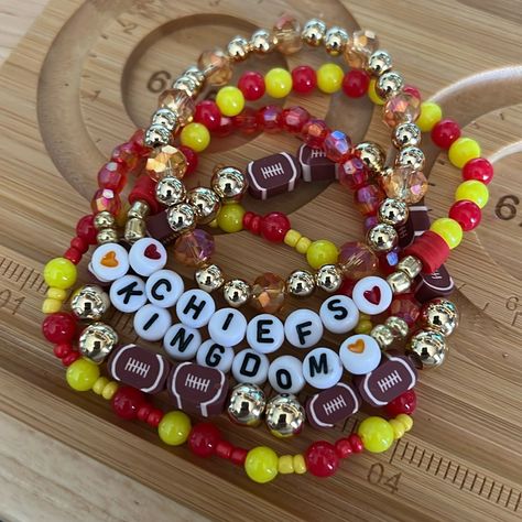 6 Inch Stretch, Never Worn Chiefs Beaded Bracelet, Football Beaded Bracelets, Kansas City Chiefs Bracelets, Kc Chiefs Bracelet, Chiefs Bracelet, Fun Drawings, Bracelet Inspo, Bracelet Diy, Bead Bracelets