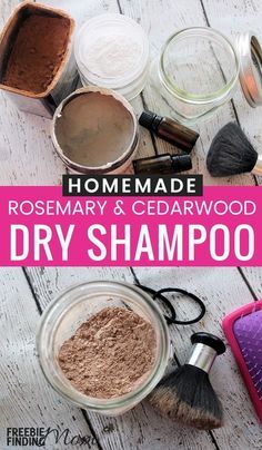 No time to wash your hair? No problem! Whip up this easy homemade dry shampoo recipe. This Rosemary and Cedarwood Dry Shampoo will remove oil without leaving your hair dry, refresh your locks and leave your hair smelling amazing. Plus, it takes just four Dry Shampoo Recipe, Diy Shampoo Recipe, Homemade Dry Shampoo, Dry Shampoo Powder, Diy Dry Shampoo, Shampoo Recipe, Homemade Moisturizer, Conditioner Hair, Diy Shampoo