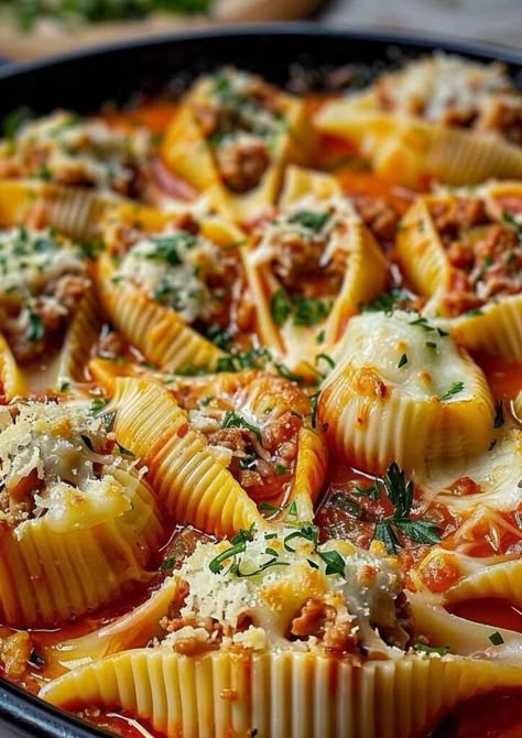 These Creamy Ricotta Beef Stuffed Shells are loaded with a savory beef and cheese filling, topped with marinara sauce, and baked to golden, bubbly perfection. Perfect for family dinners or meal prep! It’s an easy and comforting Italian dish that everyone will love. Get the full recipe and try it today! Beef Stuffed Shells With Ricotta, Cheesy Beef Stuffed Shells, Stuffed Shells With Uncooked Shells, Mass Food Ideas, Beef-stuffed Shells With Creamy Ricotta Filling, Stuffed Pasta Shells With Meatballs, Stuffed Pasta Shells Italian Sausage, Stuff Shells With Ground Beef, Stuffed Shells Bake