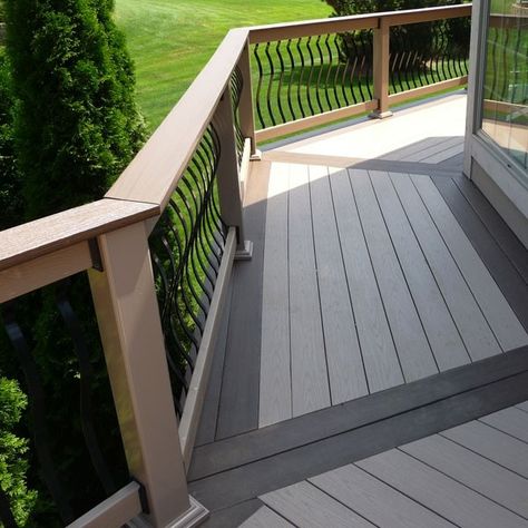 Two Tone Deck Ideas | two-tone composite deck, steel strap balusters Two Tone Deck, Deck Vs Patio, Composite Decking Ideas, Lake Patio, Outdoor Composite Decking, Composite Decks, Outdoor Living Deck, Front Yard Patio, Decking Ideas