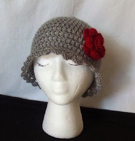 Talkin With Yvette: Free Crochet Pattern Women's Cloche with Ruffle Brim Crochet Ruffle Hat, Cloche Hat Pattern, Beanie Pattern Free, Hat Pattern Crochet, Ruffle Hat, Crochet Beanie Pattern Free, Bandeau Au Crochet, Crochet Hood, Hat Flower