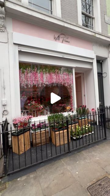 W11 Flowers Ltd on Instagram: "W11 Flowers in #nottinghill" Florist Studio, February 10, Florist, Boutique, Flowers, On Instagram, Instagram