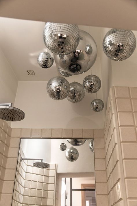 Disco Balls Ceiling, Disco Toilet Design, Disco Themed Bathroom, Disco Ceiling Decor, Bathroom Disco Ball, Discoball Interior, Disco Bathroom Decor, Disco Ball Bathroom, School Bathroom Ideas