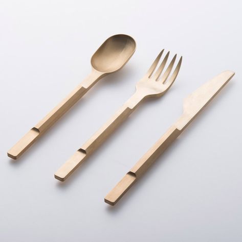 Gold Kitchen Utensils, Valerie Objects, Flatware Design, Rose Gold Kitchen, Cutlery Design, Vase Deco, Table Ware, Food Storage Boxes, Gold Kitchen