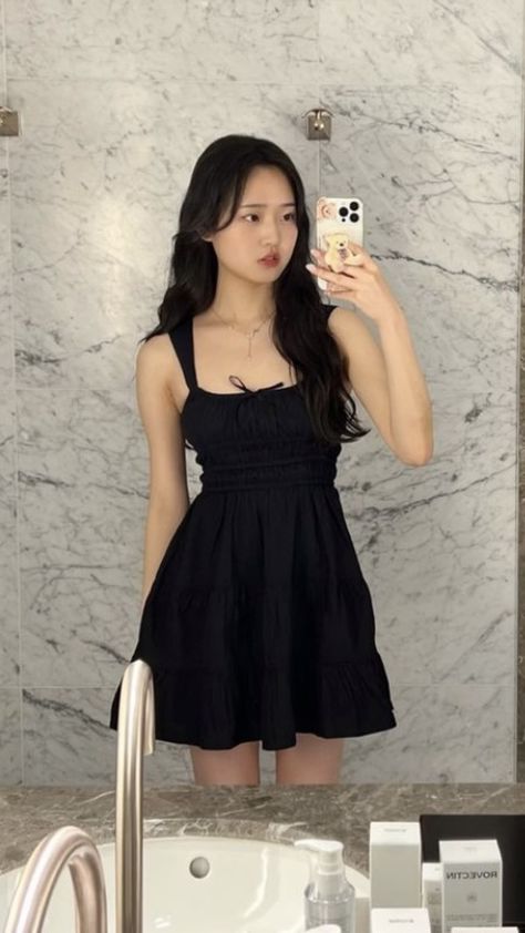 Saranghae Tracy Room, Saranghae Tracy Outfits, Saranghae Tracy, Style Improvement, Tracy Sohn, Acubi Outfits, Girly Core, Hairstyle Inspo, Diy Fashion Clothing