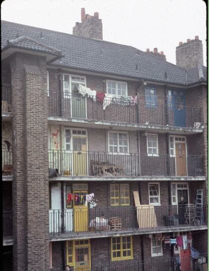 London Council Estate Aesthetic, British Council Estate, Council Estate Aesthetic, 80s England, London Flat Interior, British Shop, Council Estate, Block Of Flats, Flat Interior