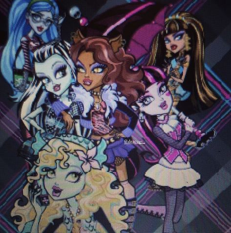 Monster High Girls All Together, Monster High Playlist Covers, Moster High Pfps, Monster High 2000s, Monster High Nostalgia, Monster High Gen 1, Clawdeen Wolf Aesthetic, Scene Monster High, Monster High Room