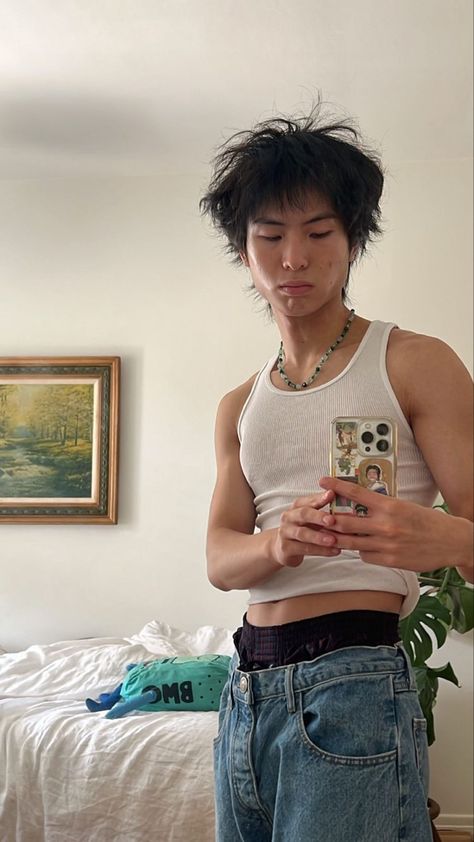 dustin vuong fashion story insta instagram asian boy guy life bed head Enby Aesthetic, Dustin Vuong, 2023 Vision, Gender Envy, Pic Ideas, Short Hairstyles, Comme Des Garcons, Aesthetic Outfits, Fitness Inspo