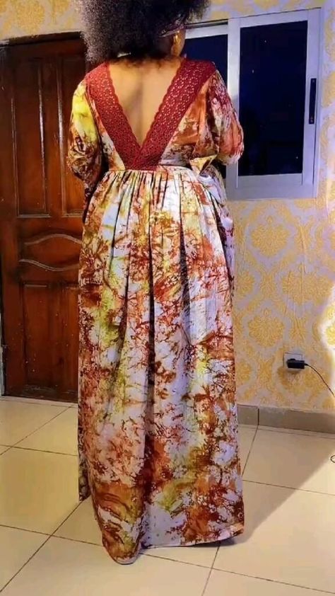 25 PHOTOS Simple but chic African dresses for women Boubou Styles For Women, Bubu Gown Styles, Ankara Long Gown, Modest Dresses Fashion, Long African Dresses, African Print Dress Ankara, Short African Dresses, African Wear Dresses, African Maxi Dresses