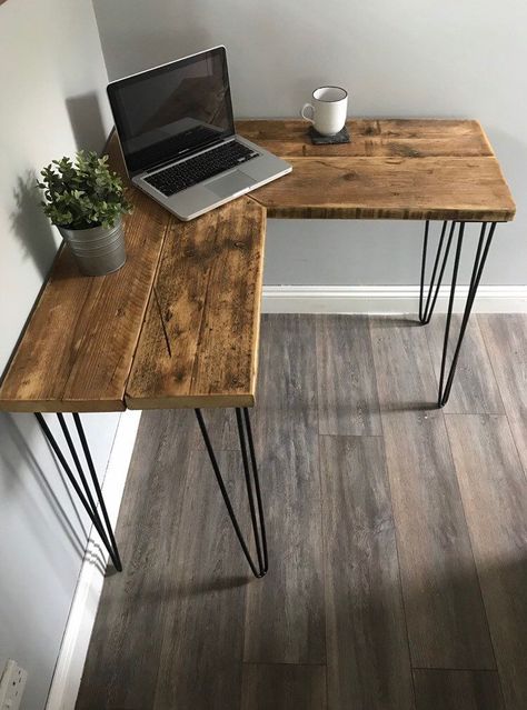 Ikea Linnmon, Wood Corner Desk, Diy Corner Desk, Modern Rustic Industrial, Rustic Desk, Desk Ideas, Hairpin Legs, Diy Desk, Wooden Desk