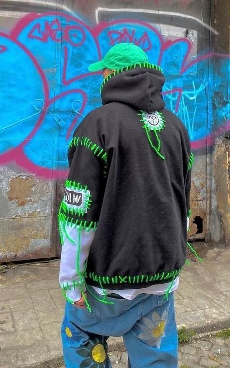 Custom Hoodies Ideas, Reworked Hoodie, Punk Fashion Diy, Reworked Clothes, Apparel Design Inspiration, Hoodie Diy, Fashion Design Template, Upcycled Textiles, Painted Jacket