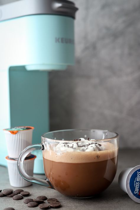 How To Make Keurig Hot Cocoa Taste Better - A Red Spatula Keurig Hot Chocolate Recipes, Keurig Hot Chocolate, Hot Chocolate With Cocoa Powder, Keurig Recipes, Iced Hot Chocolate, Coffee Recipes Hot, Hot Coffee Drinks, Hot Chocolate Milk, Diy Hot Cocoa