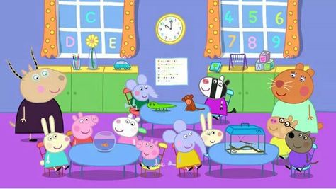 Peppa Pig has Show and Tell!!! Bebe'!!! Peppa and her friends at school!!! Peppa Pig Tv, Thomas Birthday Cakes, Peppa Pig Memes, Peppa Pig Teddy, Pepper Pig, Pig Family, Peppa Pig Birthday Party, Pepa Pig, Peppa Pig Party